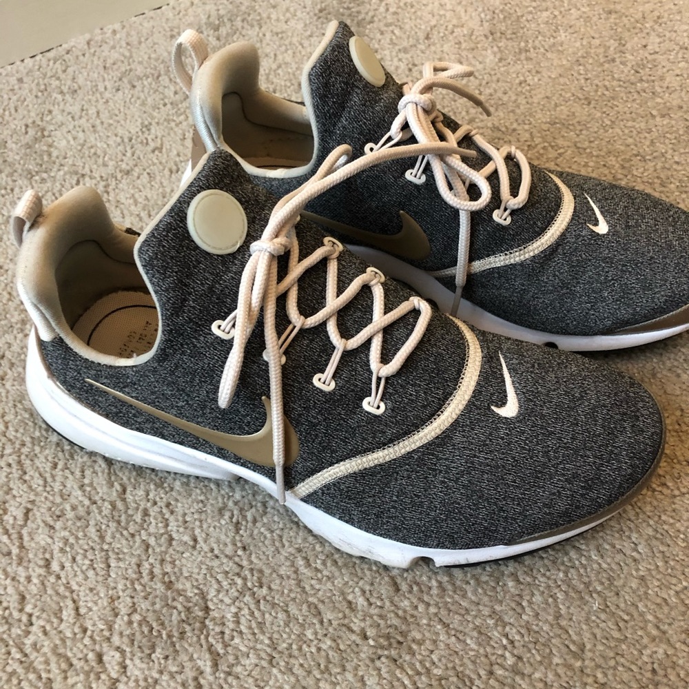 NIKE presto fly sneakers